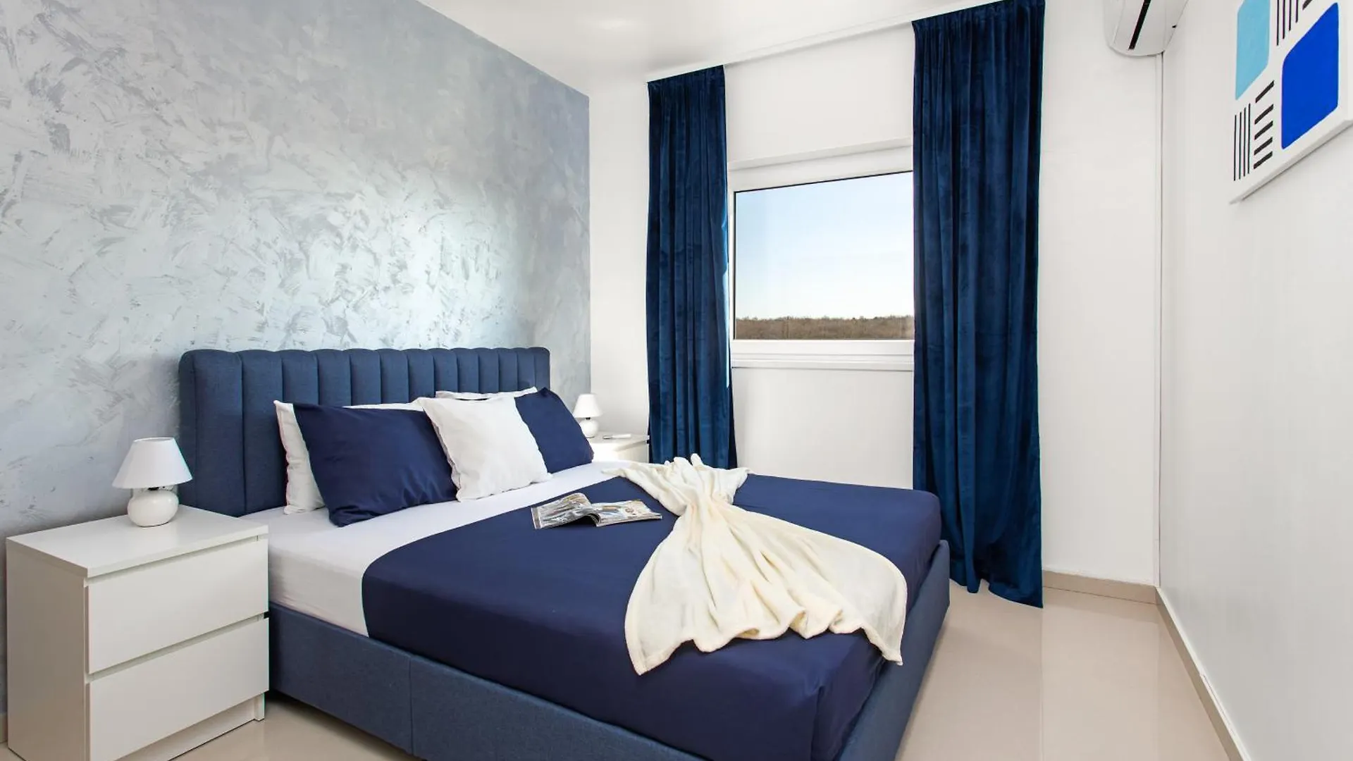Villa Angie In Central Istria For 10 Persons With Private Heated Pool & Kids Playground Vodnjan Croatia